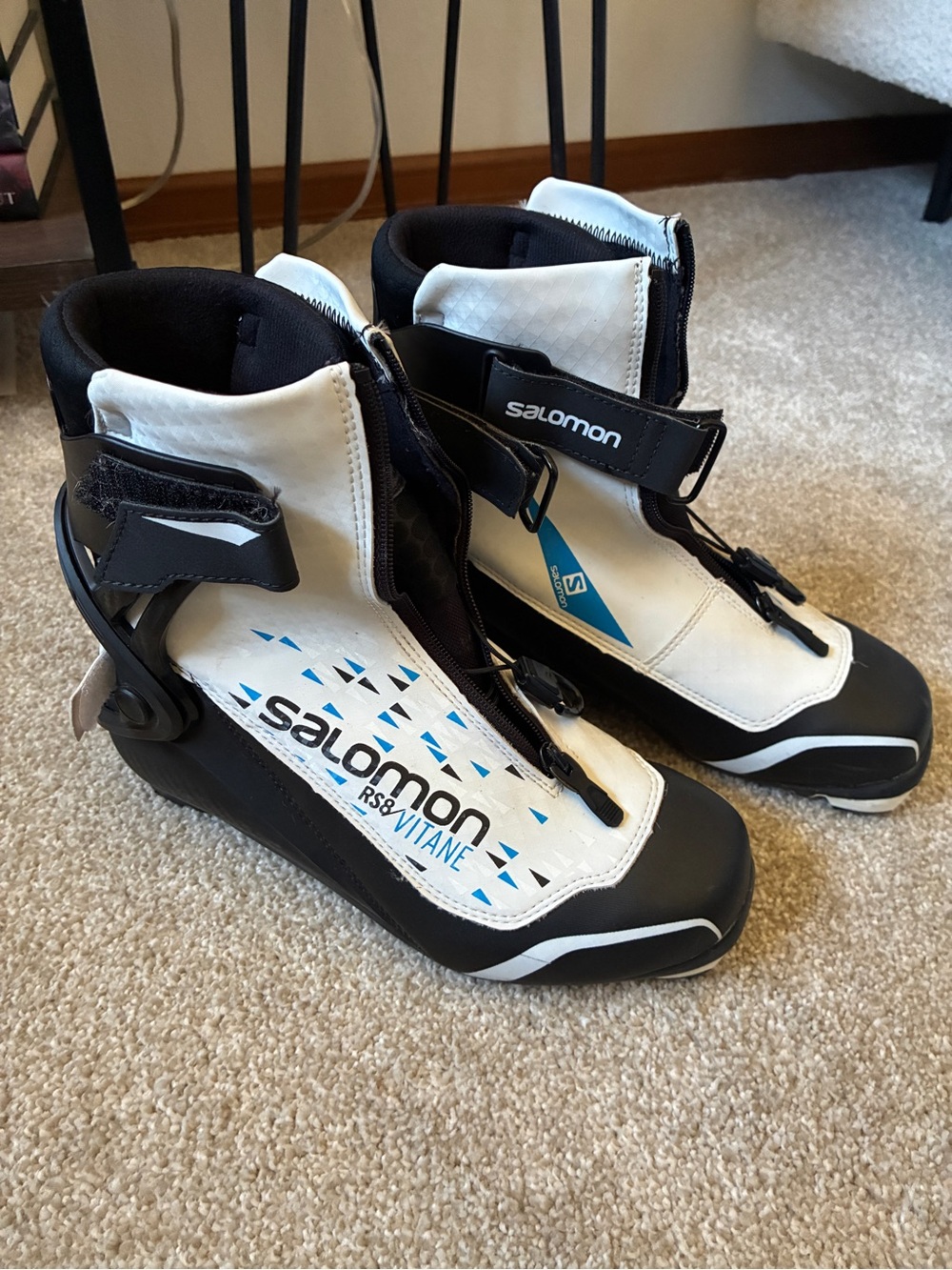 Like New Salomon Women’s Cross-Country Skate Ski Boots